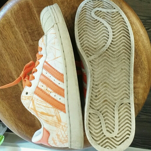 Rare Orange Adidas Superstar - Picture 3 of 4